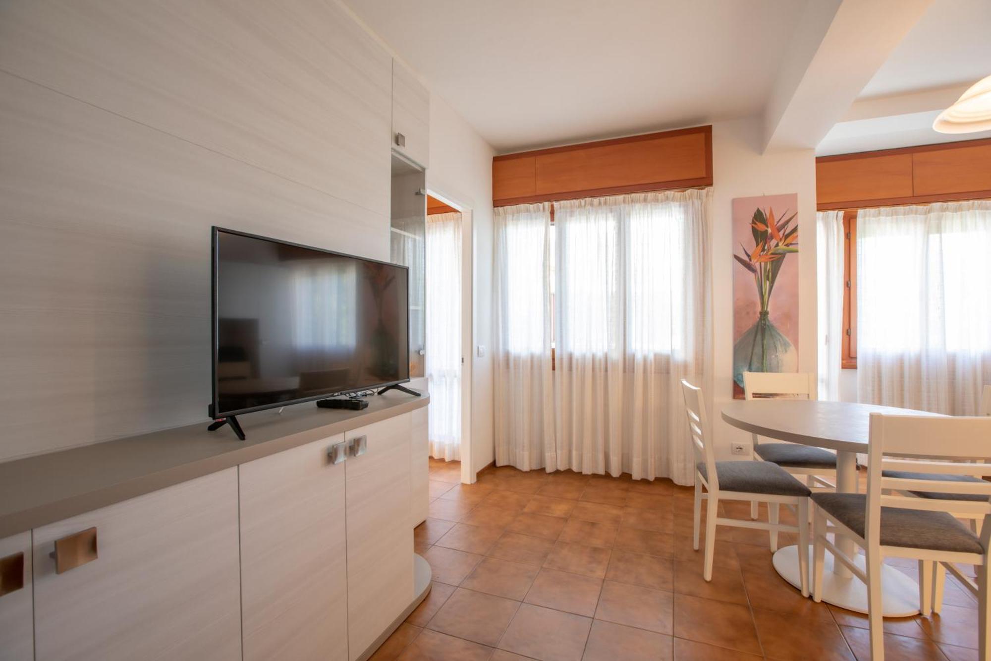 Residence Piccolo Milano Marittima Eksteriør bilde
